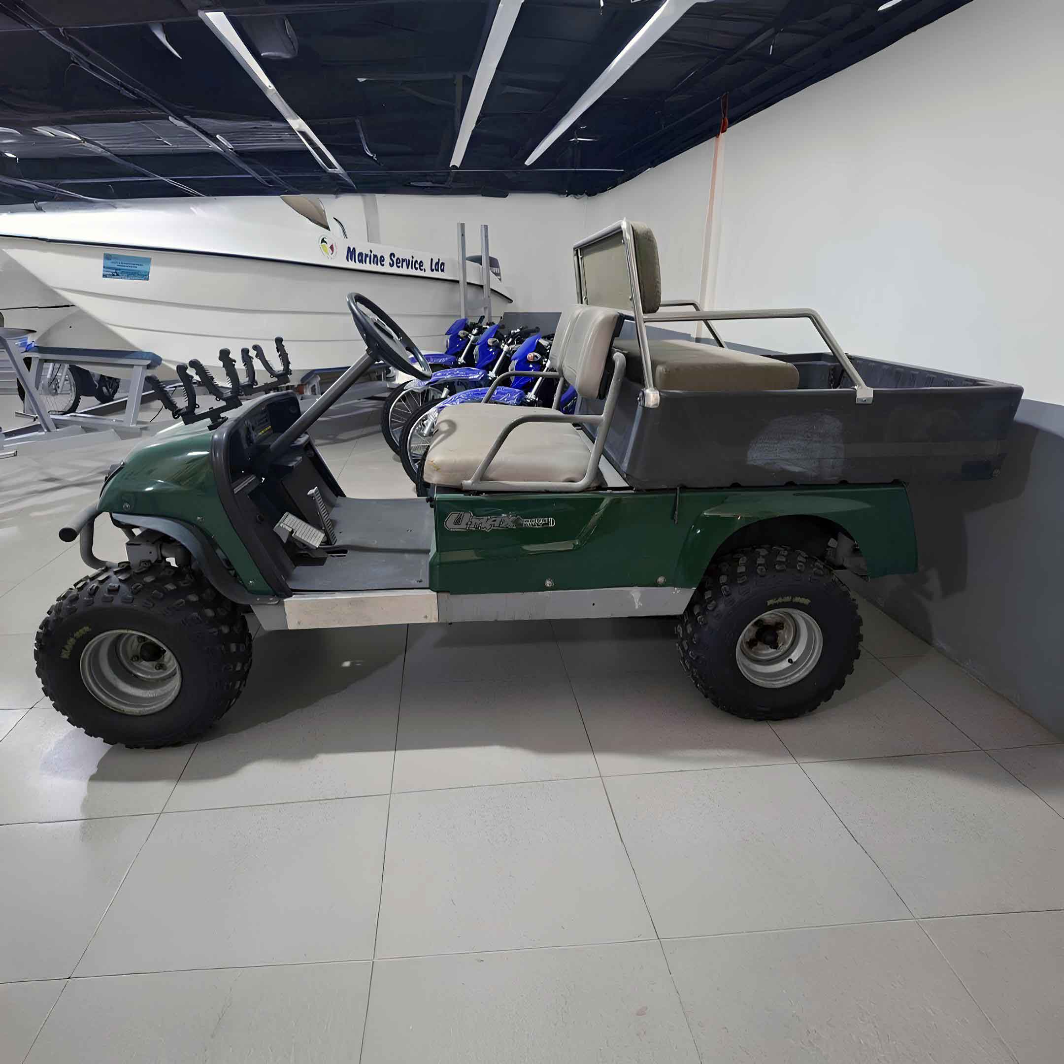 UMax utility vehicle cargo bed